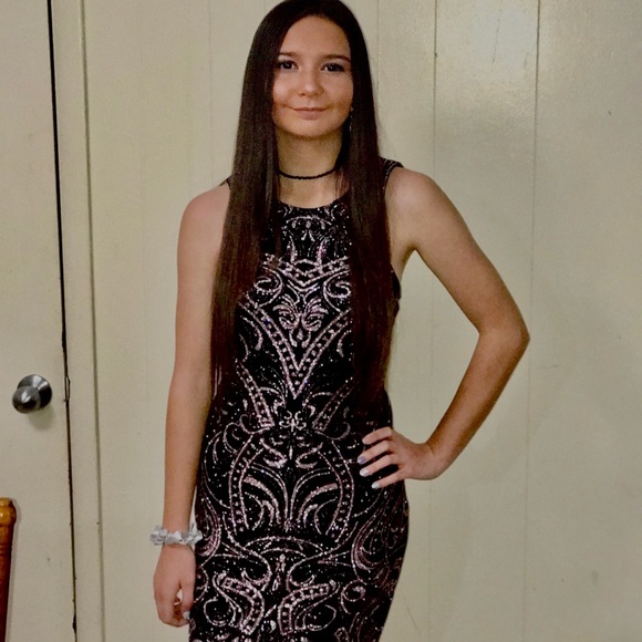 Meet your Posher, Gloria - Picture 7 of 8